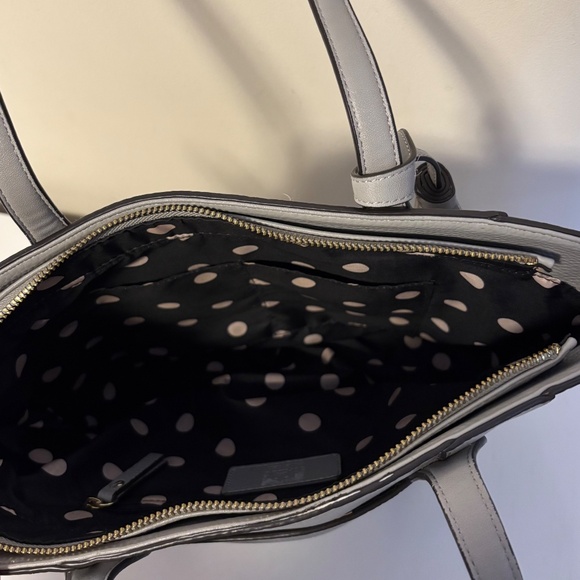 Anne Klein Faux Leather Shoulder Tote Bag Purse Grey Gold Hardware Medium Size - Picture 3 of 3